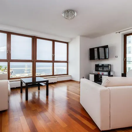 Sea Towers Luxury Apartment Gdynia Exterior photo