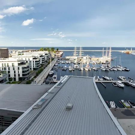 Sea Towers Luxury Apartment Gdynia Exterior photo