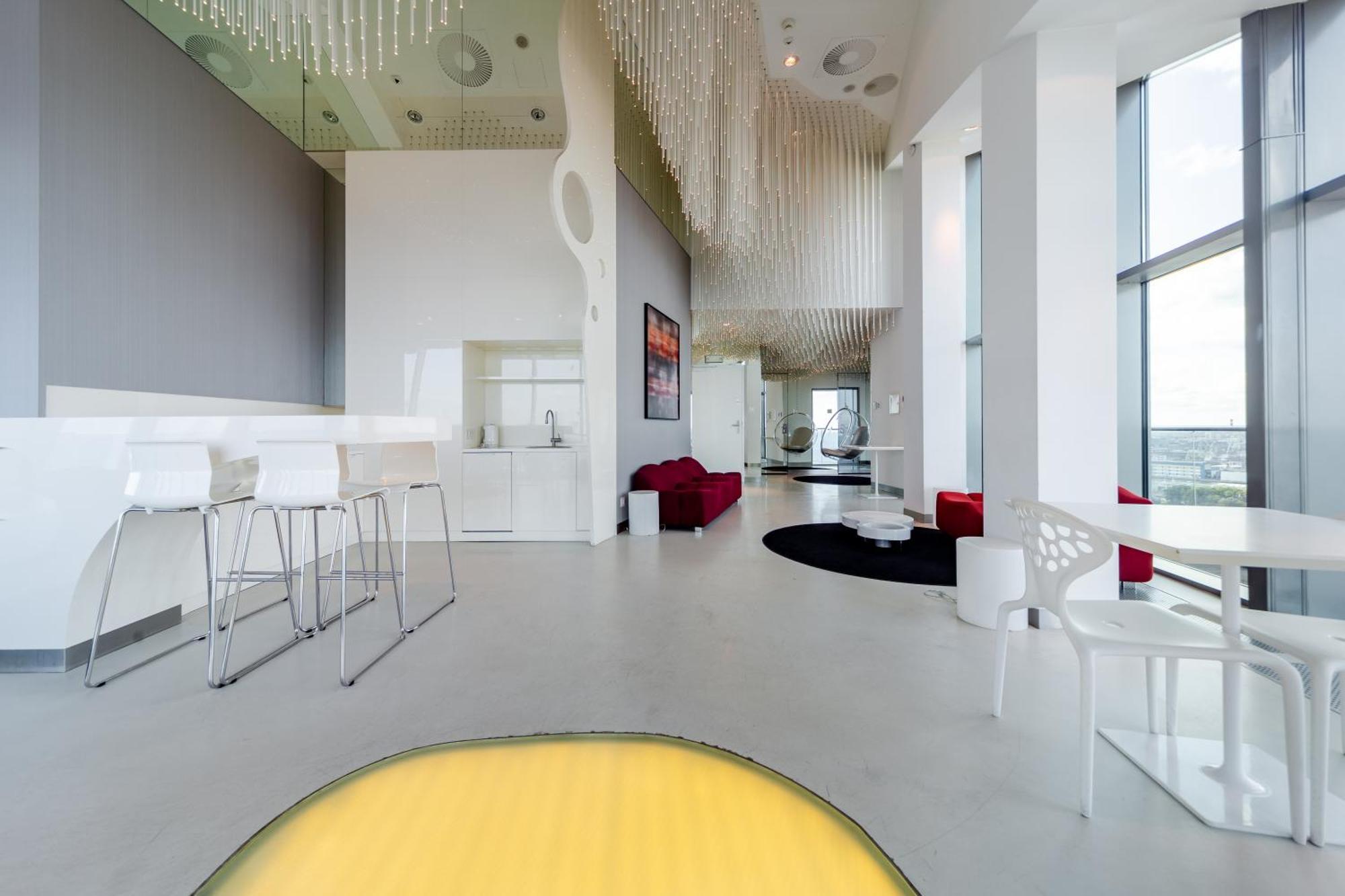Sea Towers Luxury