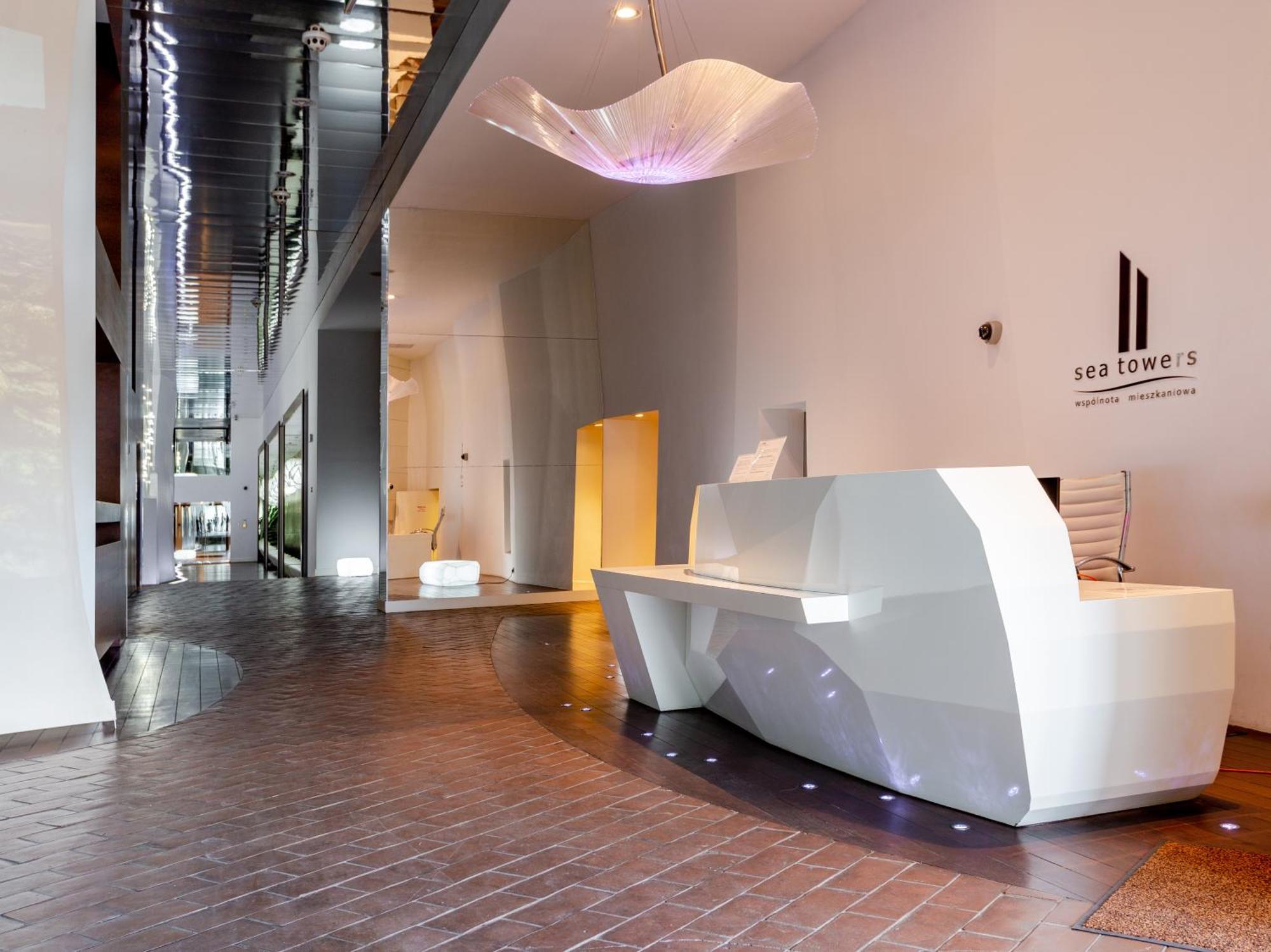 Sea Towers Luxury Apartment